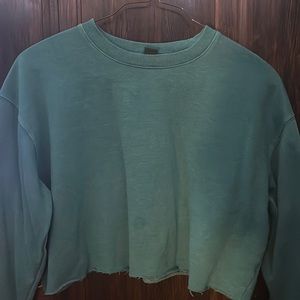 New York cropped long sleeve